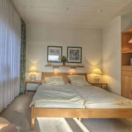 Dom wakacyjny By The Swimming Pool F 997 *